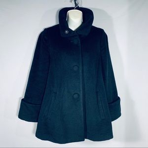 Black high collar swing jacket with cuffed sleeves